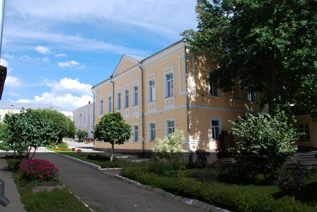 Корпус лее